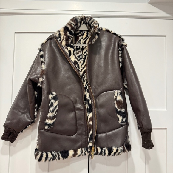 Reversible Oversized Faux Fur Jacket - Picture 5 of 6
